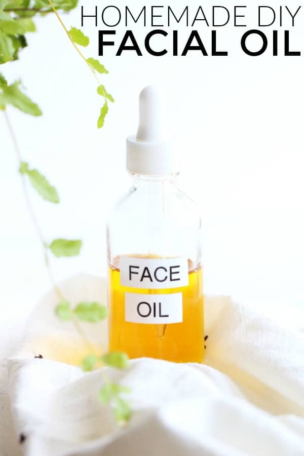 Ditch those expensive store-bought facial oils and make your own Homemade DIY Face Oil! It's so simple to mix up and is my favorite way to nourish my skin! thetoastedpinenut.com #thetoastedpinenut #diy #homemade #howto #facialoil #faceoil #skincare #essentialoils