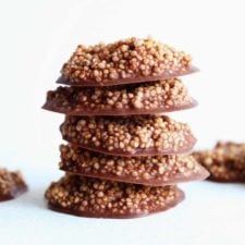 Chocolate Quinoa Crisps-image