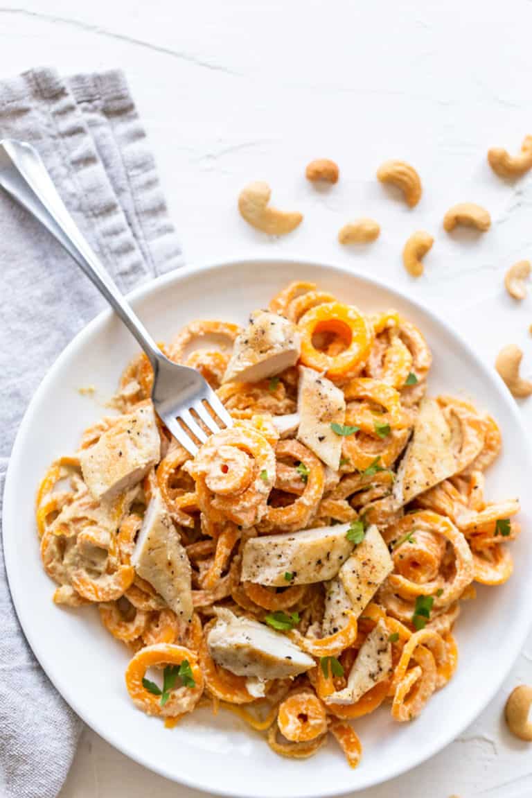 Creamy Cashew Chicken Alfredo Butternut Squash Noodles The Toasted Pine Nut 5514