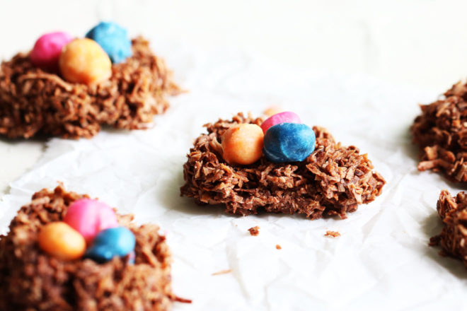 No Bake Chocolate Birds Nest Cookies - The Toasted Pine Nut