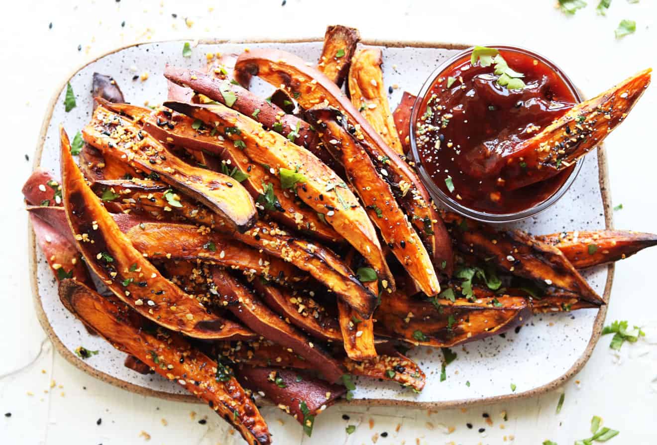Everything Bagel Sweet Potato Fries + Chipotle Ketchup