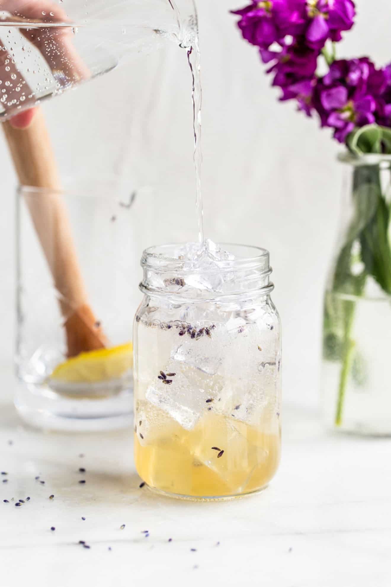 Sparkling Vodka Lavender Lemonade