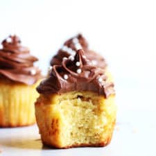 Gluten Free Vanilla Cupcakes-image