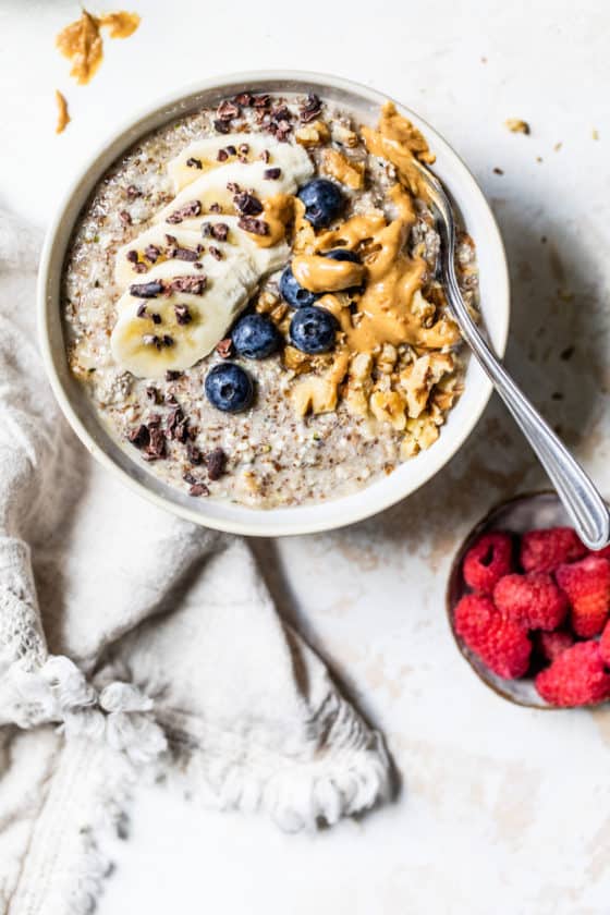 Banana Bread Oat-less Oatmeal - The Toasted Pine Nut