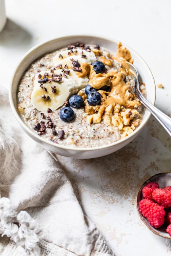 Banana Bread Oat-less Oatmeal - The Toasted Pine Nut