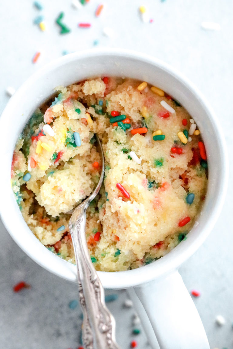 microwave-funfetti-mug-cake-gluten-free-the-toasted-pine-nut