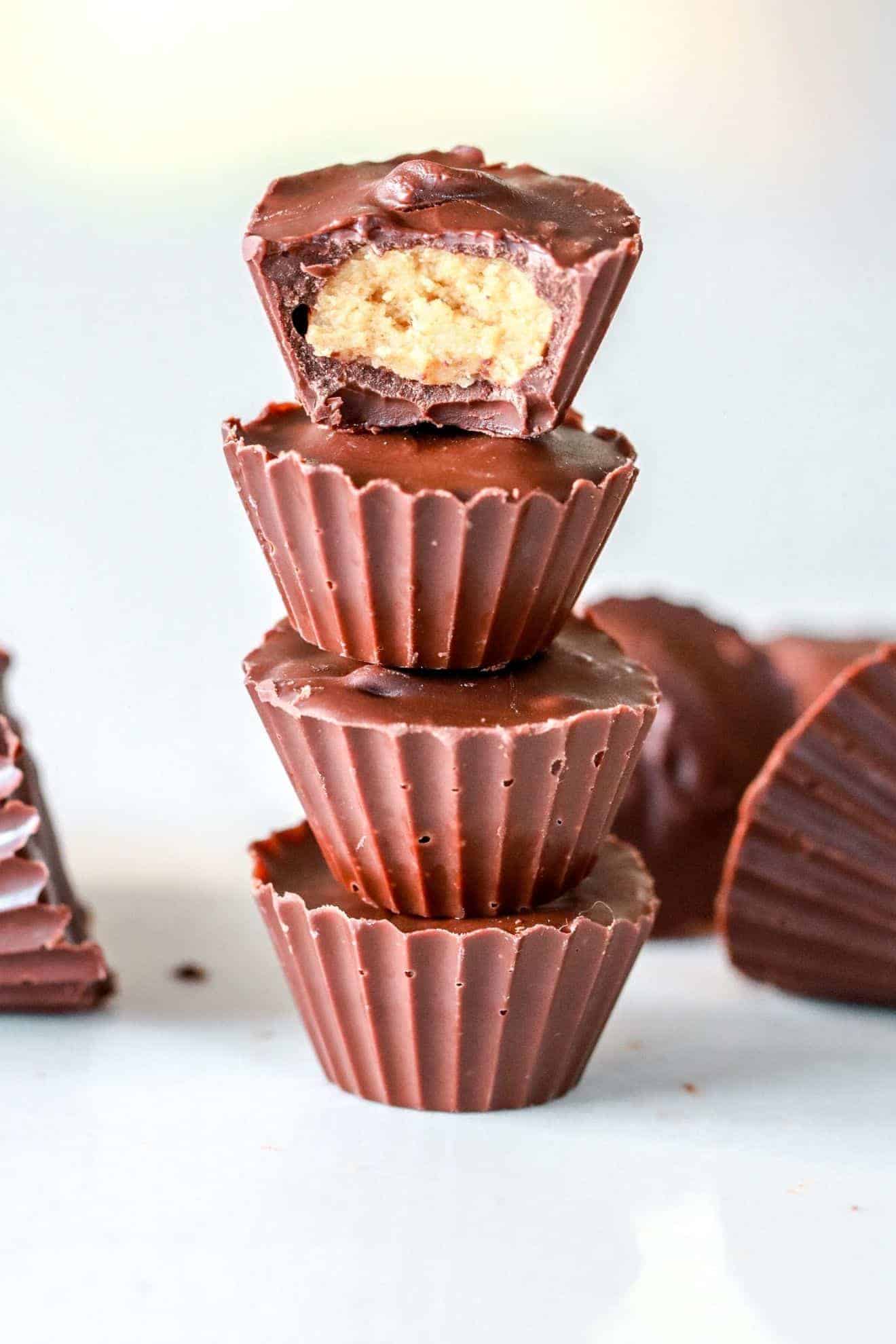 5 Ingredient Peanut Butter Cups - The Toasted Pine Nut