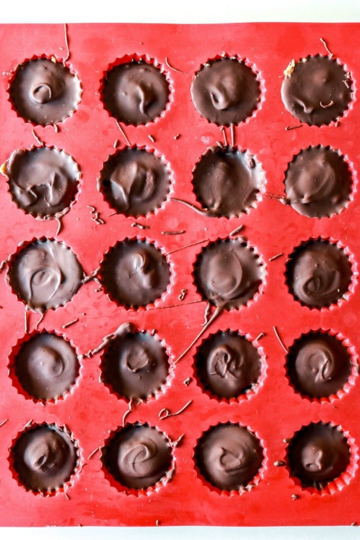 5 Ingredient Peanut Butter Cups - The Toasted Pine Nut