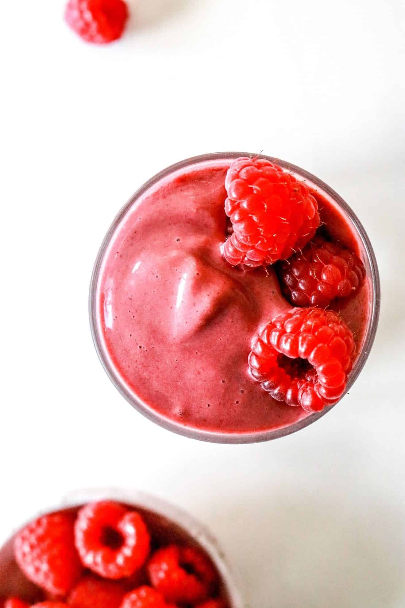 Raspberry Smoothie - The Toasted Pine Nut