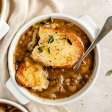 Vegetarian French Onion Soup-image