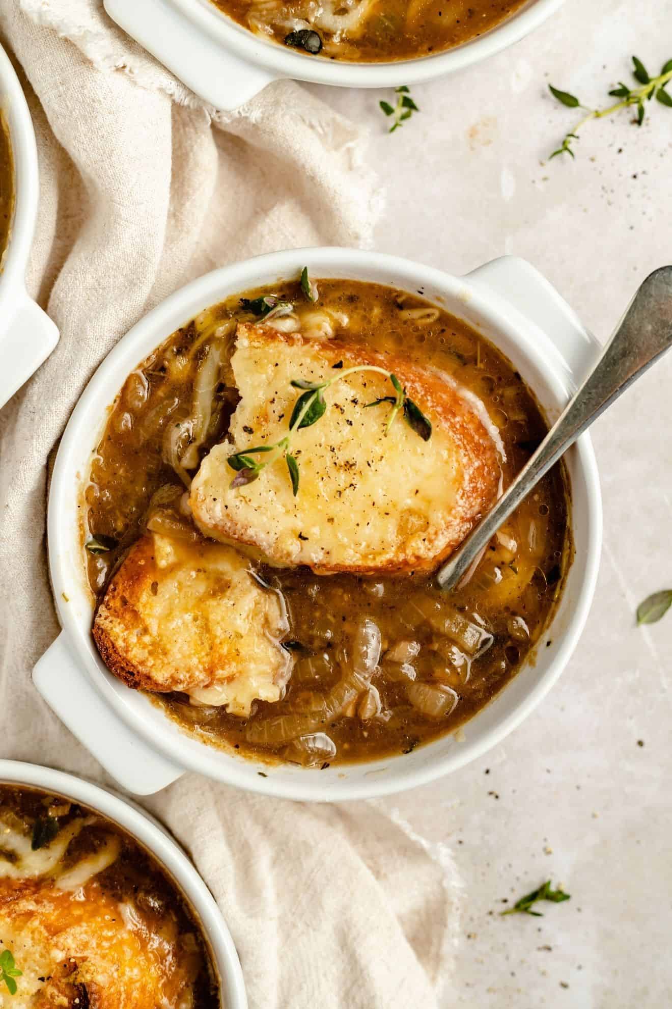 Vegetarian French Onion Soup - The Toasted Pine Nut