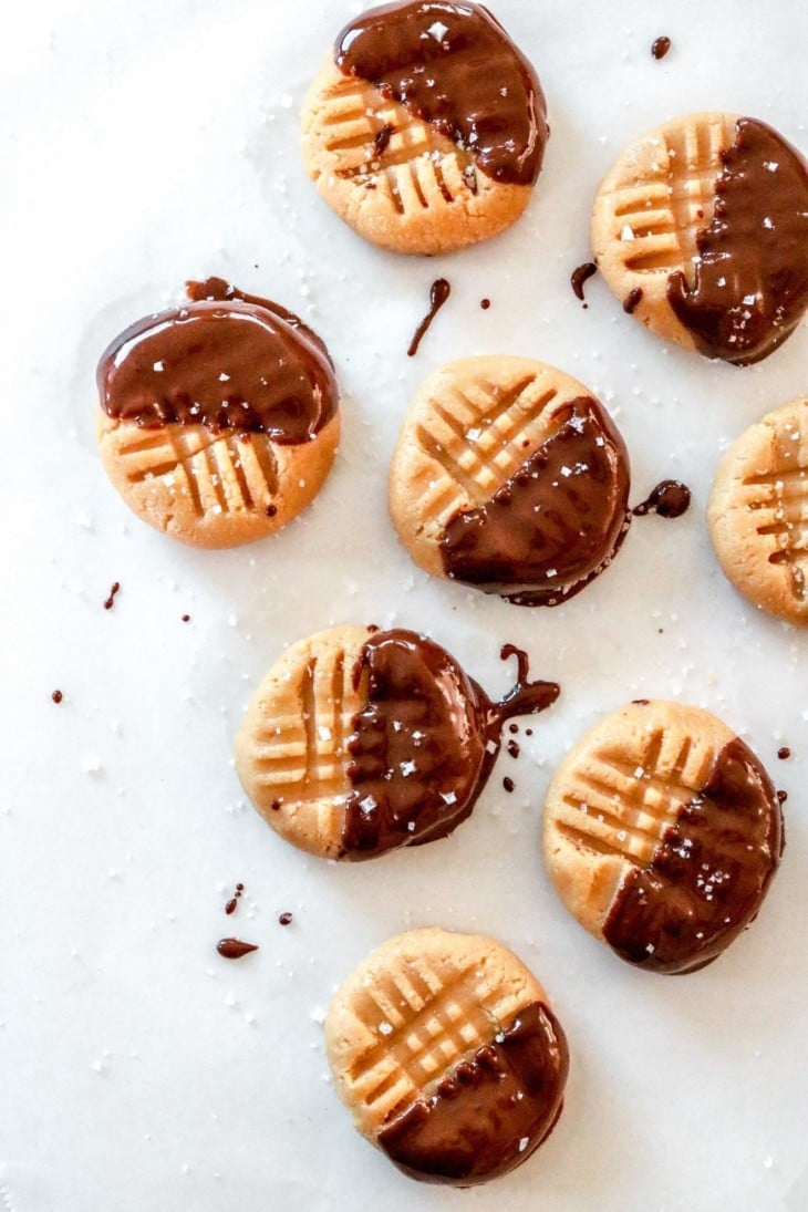 No-Bake PB Almond Flour Cookies (without Oats) - The Toasted Pine Nut