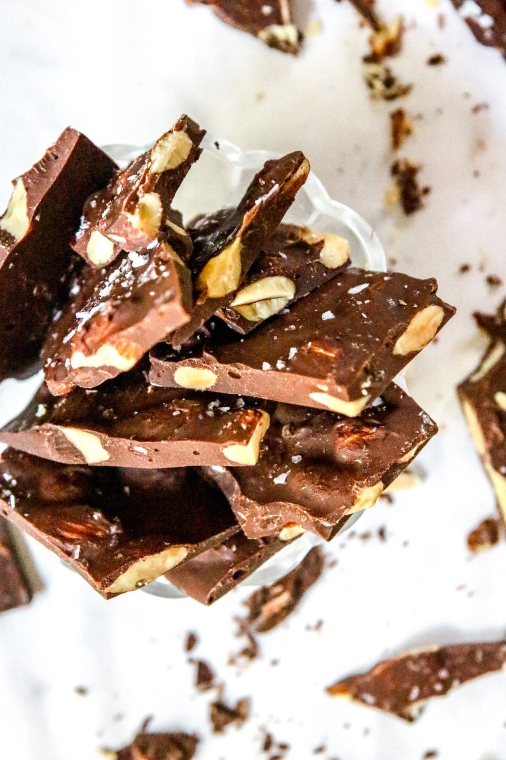 Sweet & Salty 3-Ingredient Chocolate Almond Bark - The Toasted Pine Nut