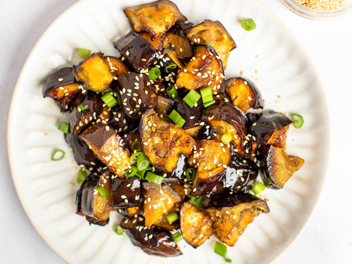 Air Fryer Chinese Eggplant (20 Minutes) - Tiffy Cooks